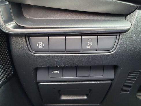 Used 2019 MAZDA MAZDA3 Sedan w/ Select Package FWD image 17