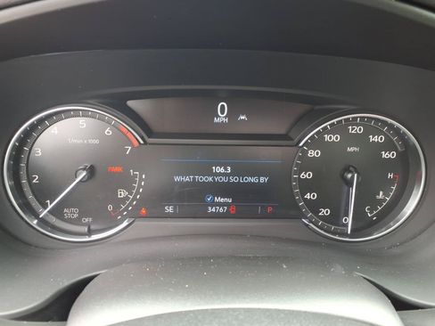 Used 2023 Cadillac XT4 Premium Luxury w/ Cold Weather Package FWD image 7