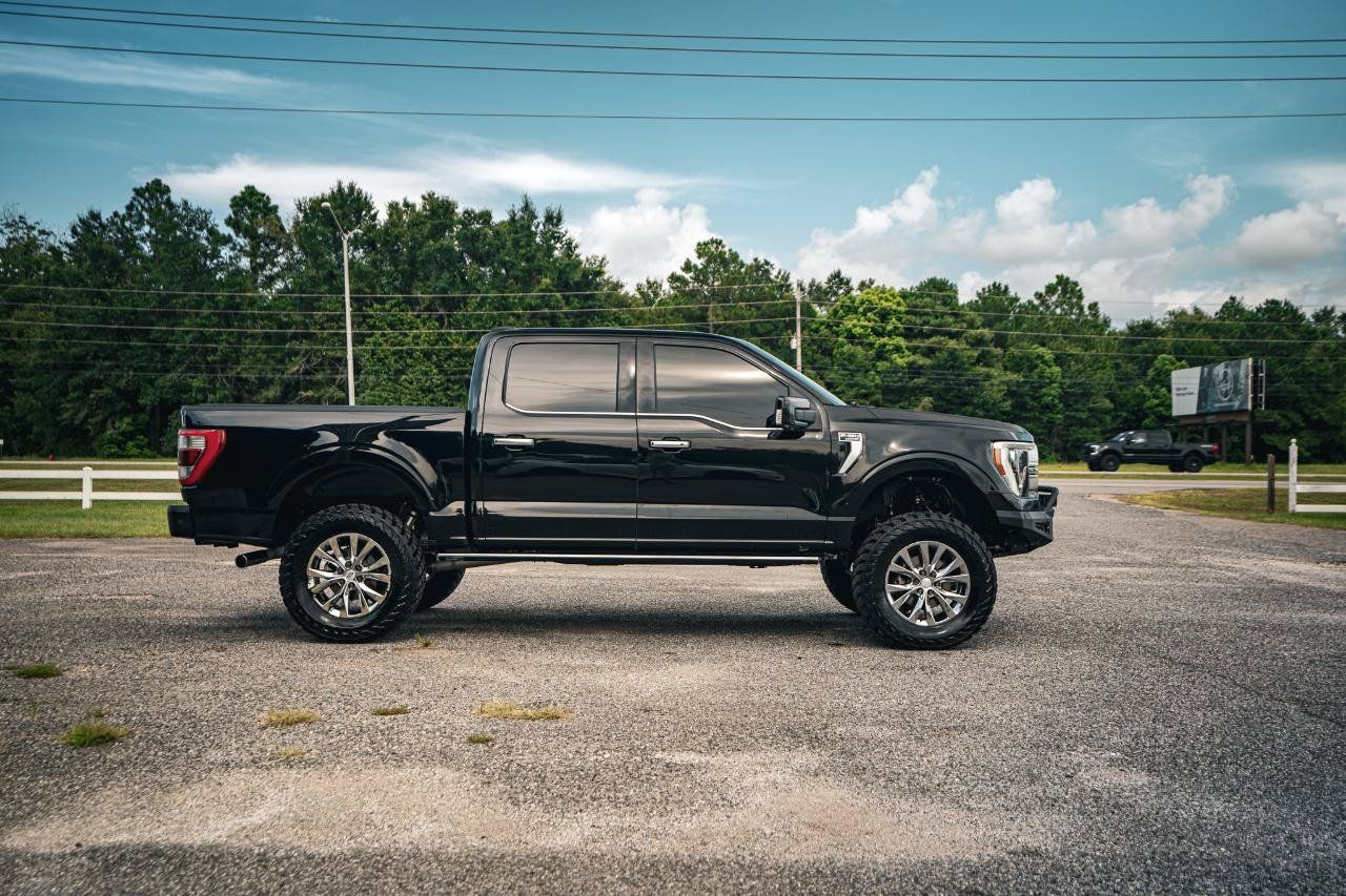 Used 2021 Ford F150 Limited AWD/4WD image 2