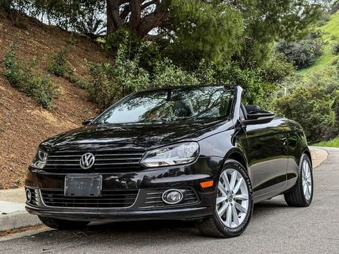 Used 2016 Volkswagen Eos Komfort image 3