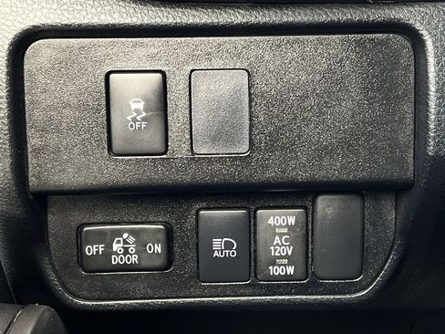 Used 2022 Toyota Tacoma TRD Sport w/ Technology Package image 20