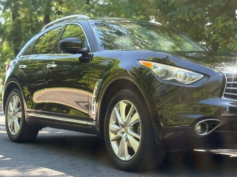 Used 2012 INFINITI FX35 2WD w/ Premium Pkg image 3