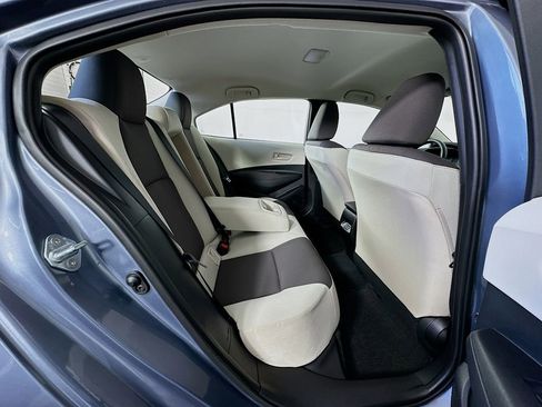 Used 2025 Toyota Corolla LE image 25