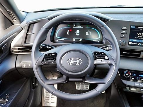 Certified 2026 Hyundai Elantra Sport FWD image 18
