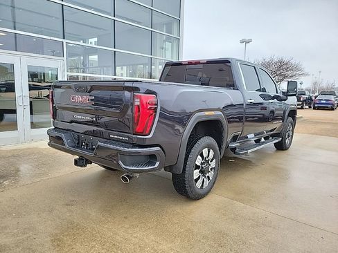 Used 2025 GMC Sierra 2500 Denali image 5