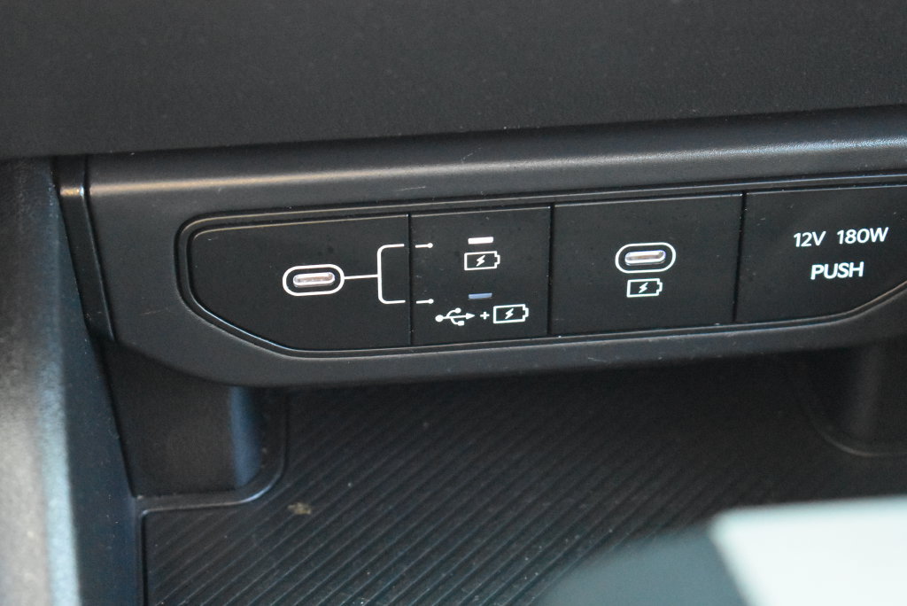 Used 2025 Kia K4 FWD image 32