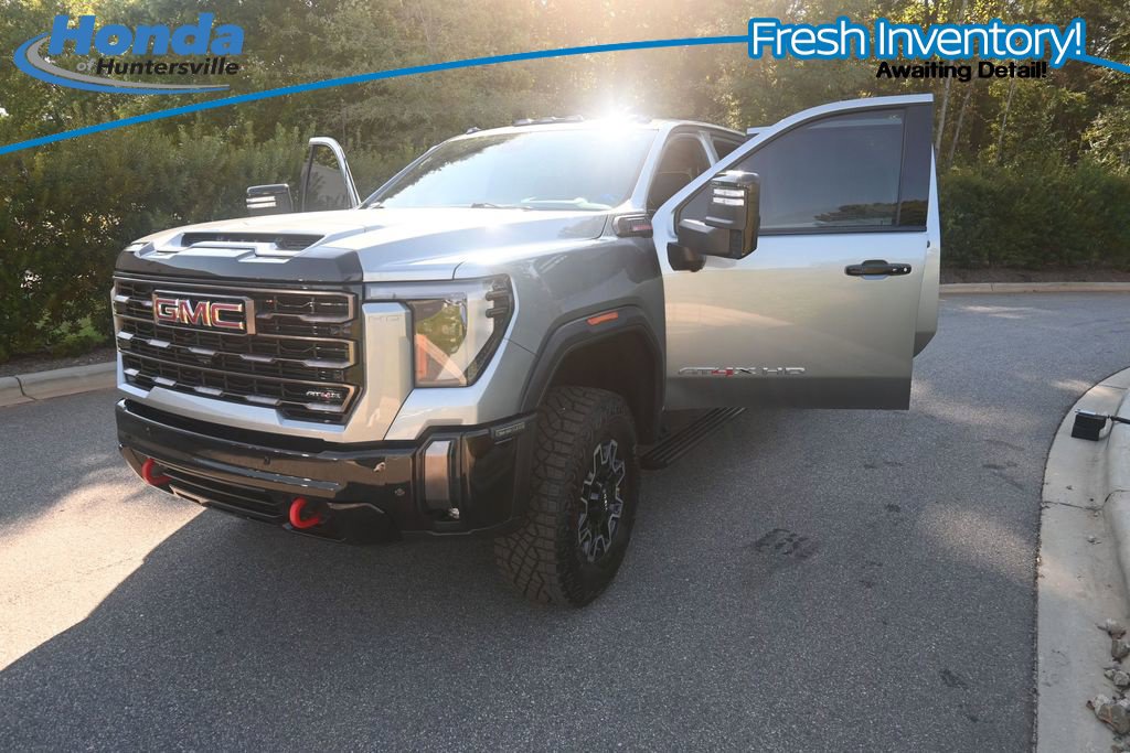 Used 2024 GMC Sierra 2500 AT4X AWD/4WD image 25