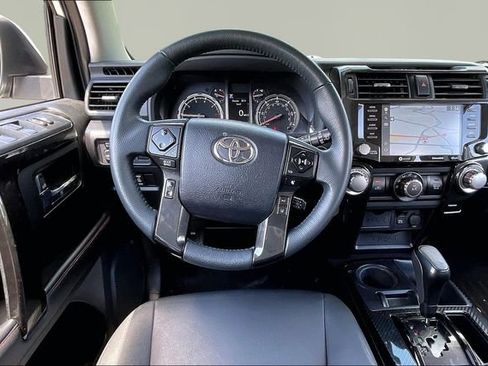 Used 2020 Toyota 4Runner TRD Off-Road Premium w/ Moonroof Package AWD/4WD image 8