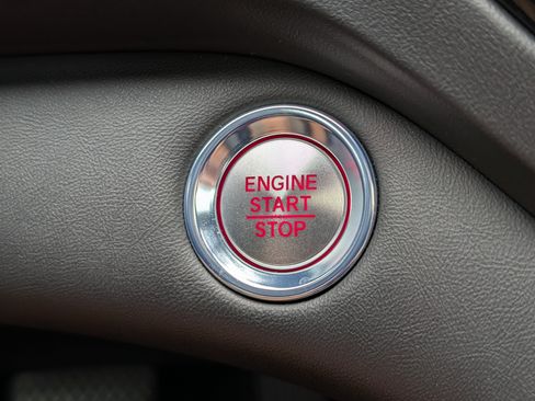 Certified 2025 Acura RDX SH-AWD image 29