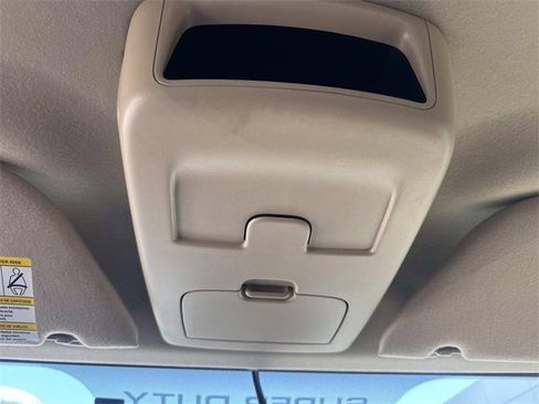 Used 2005 Ford F250 King Ranch image 18