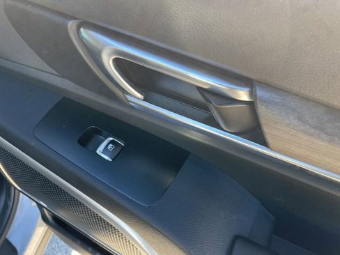 Used 2022 Kia Telluride EX w/ EX Premium Package image 41