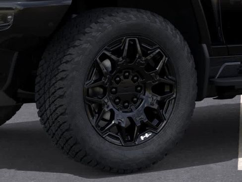New 2026 GMC Hummer EV 4x4 Crew Cab w/ LPO, Dark Essentials Package image 9
