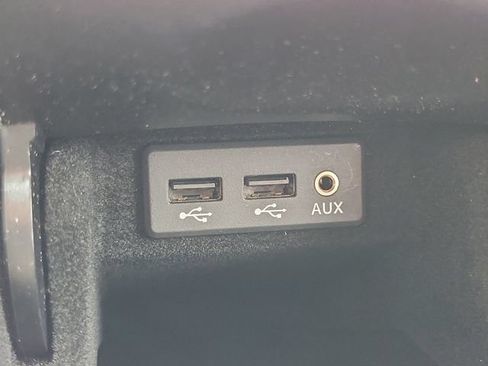 Used 2016 Nissan Maxima Platinum w/ Interior Lighting Package FWD image 26