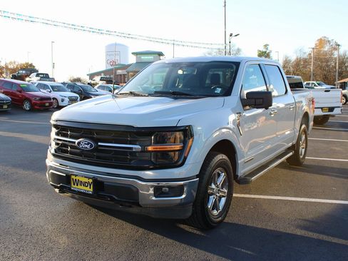 Used 2024 Ford F150 XLT w/ Mobile Office Package AWD/4WD image 4