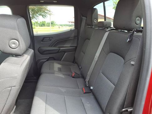 Used 2023 Chevrolet Colorado Trail Boss AWD/4WD image 9