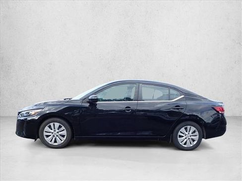 Used 2024 Nissan Sentra S FWD image 2