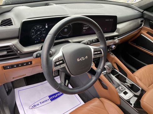 Used 2025 Kia Telluride SX Prestige X-Line image 12