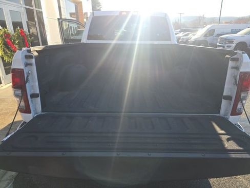 Used 2024 RAM 2500 Big Horn w/ Night Edition image 30