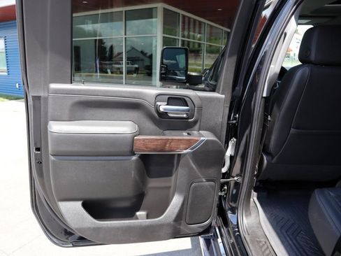 Used 2022 GMC Sierra 2500 Denali AWD/4WD image 18