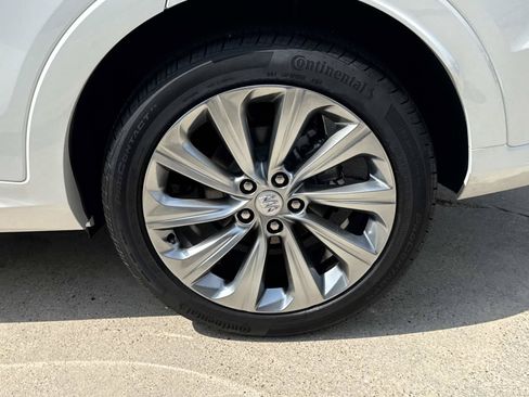 Used 2025 Buick Envista Avenir FWD image 4