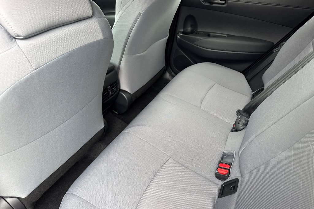 Certified 2024 Toyota Corolla Cross AWD Hybrid image 11