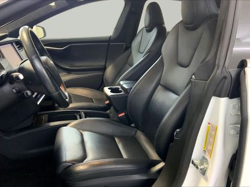 Used 2020 Tesla Model S Long Range Plus AWD/4WD image 7