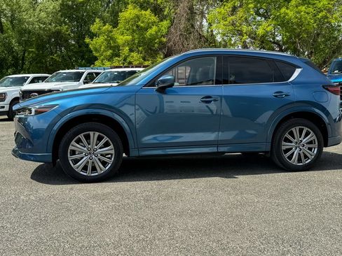 Used 2023 MAZDA CX-5 Signature AWD/4WD image 6
