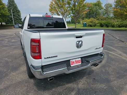 Used 2024 RAM 1500 Laramie AWD/4WD image 3
