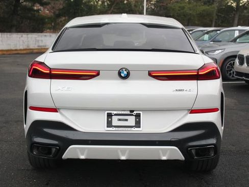 New 2026 BMW X6 xDrive40i w/ Climate Comfort Package image 6