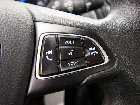 Used 2018 Ford Focus SE image 18