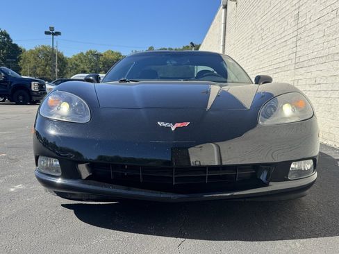 Used 2007 Chevrolet Corvette Coupe image 3