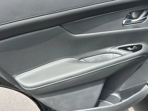 New 2026 Nissan Murano Platinum w/ Cargo Package AWD/4WD image 15