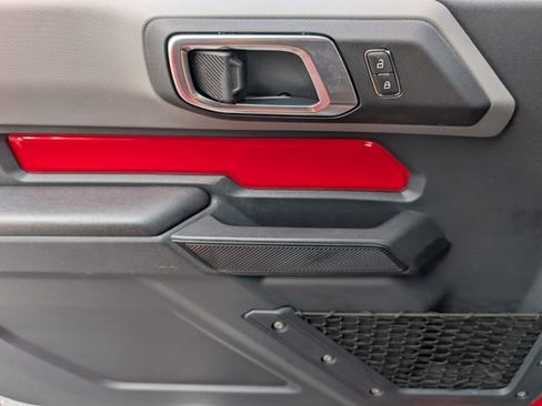 Used 2024 Ford Bronco Big Bend image 34