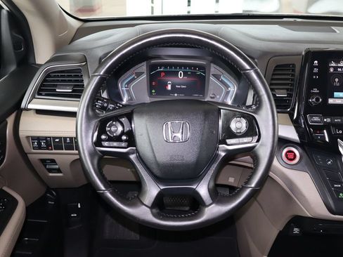 Used 2018 Honda Odyssey EX-L image 19
