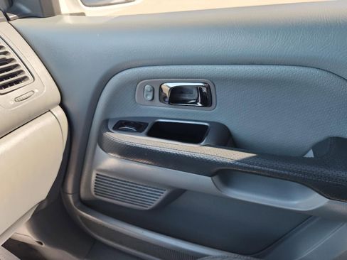 Used 2004 Honda Pilot EX image 14