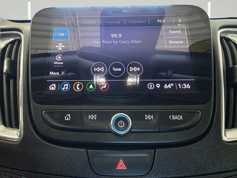 Used 2021 Chevrolet Malibu Premier image 18