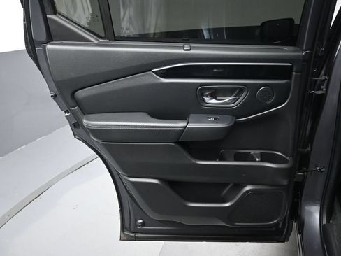 Used 2023 Honda Pilot EX-L image 33