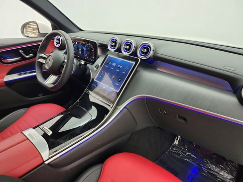 Used 2023 Mercedes-Benz GLC 300 image 27