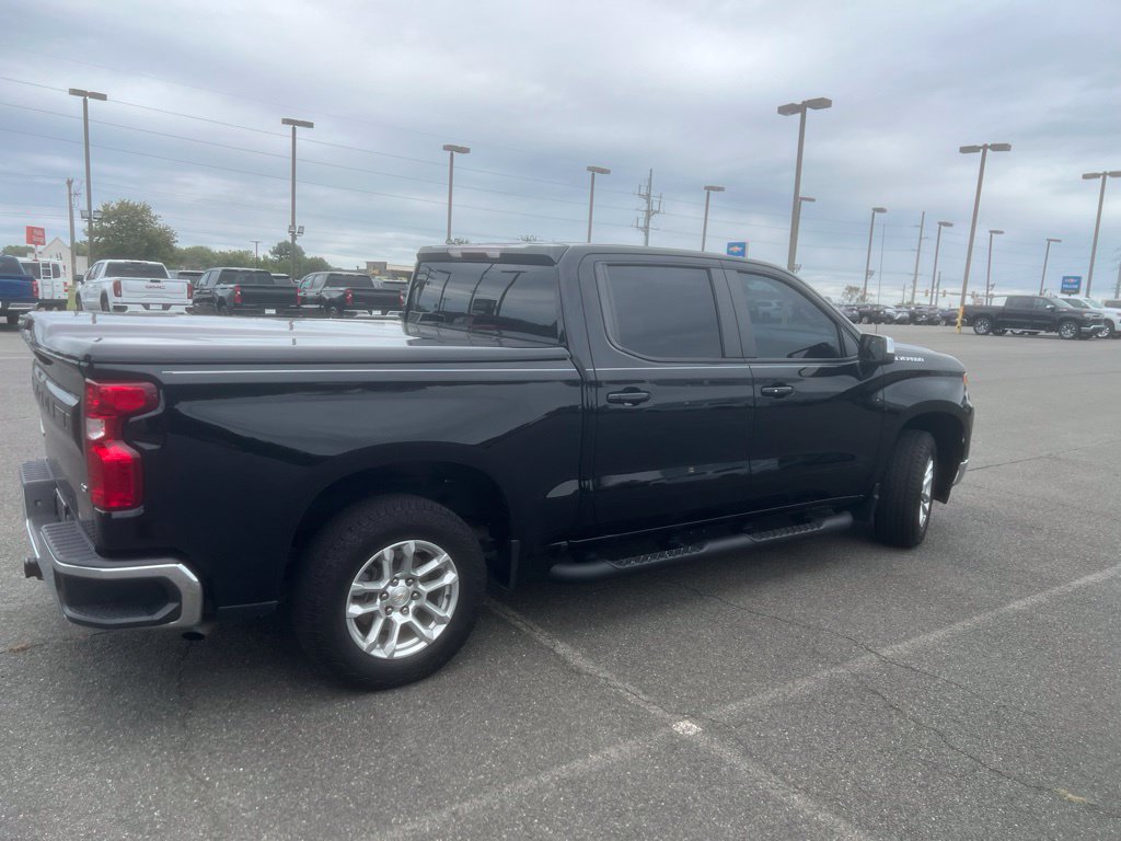 Certified 2023 Chevrolet Silverado 1500 LT RWD image 3