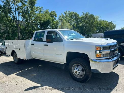 Used 2019 Chevrolet Silverado 3500 W/T w/ WT Convenience Package AWD/4WD image 5