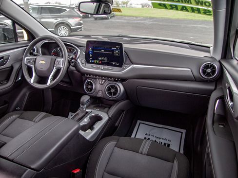 Used 2024 Chevrolet Blazer LT w/ Convenience Package image 28