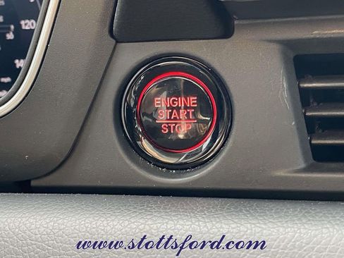 Used 2023 Honda Pilot Elite image 26