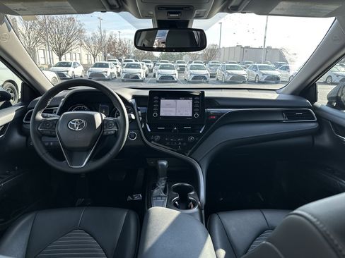 Certified 2023 Toyota Camry SE image 28