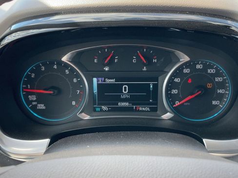 Used 2019 Chevrolet Traverse LT image 17