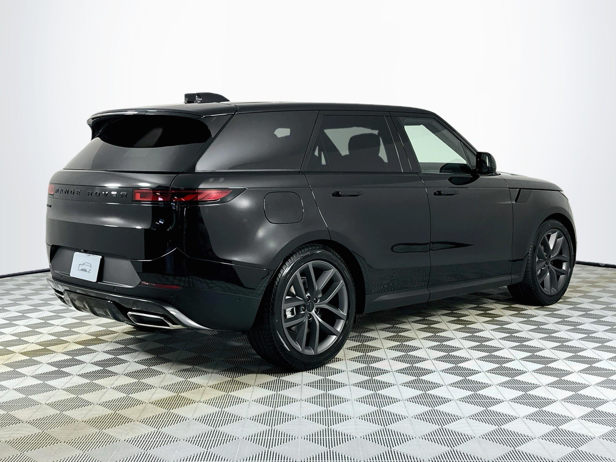 New 2027 Land Rover Range Rover Sport SE AWD/4WD image 5