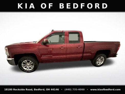 Used 2018 Chevrolet Silverado 1500 LT w/ All Star Edition AWD/4WD image 9