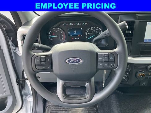 New 2026 Ford F250 XL w/ XL Chrome Package AWD/4WD image 11