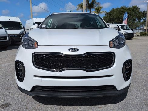 Used 2018 Kia Sportage EX FWD image 3