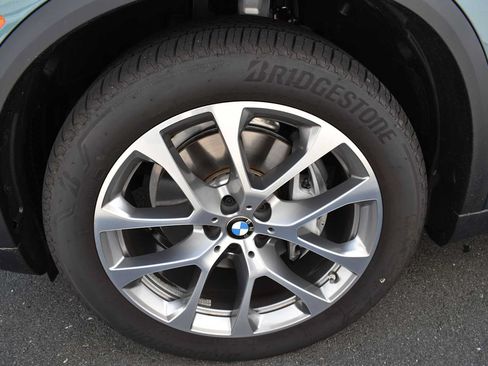 Used 2026 BMW X5 xDrive40i AWD/4WD image 11