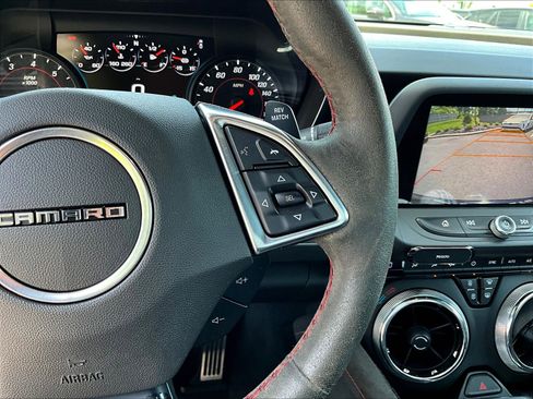 Used 2017 Chevrolet Camaro ZL1 RWD image 8